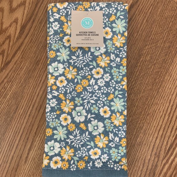 Martha Stewart Floral Kitchen Towel Set - Picture 2 of 3